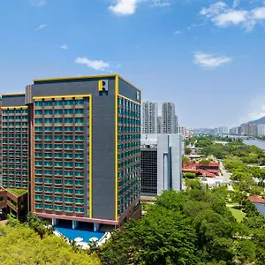https://royal-park.getmacauhotels.com