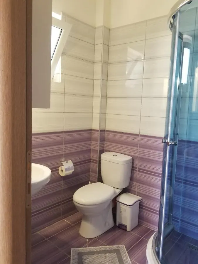 Apartment Villa Xani Himare