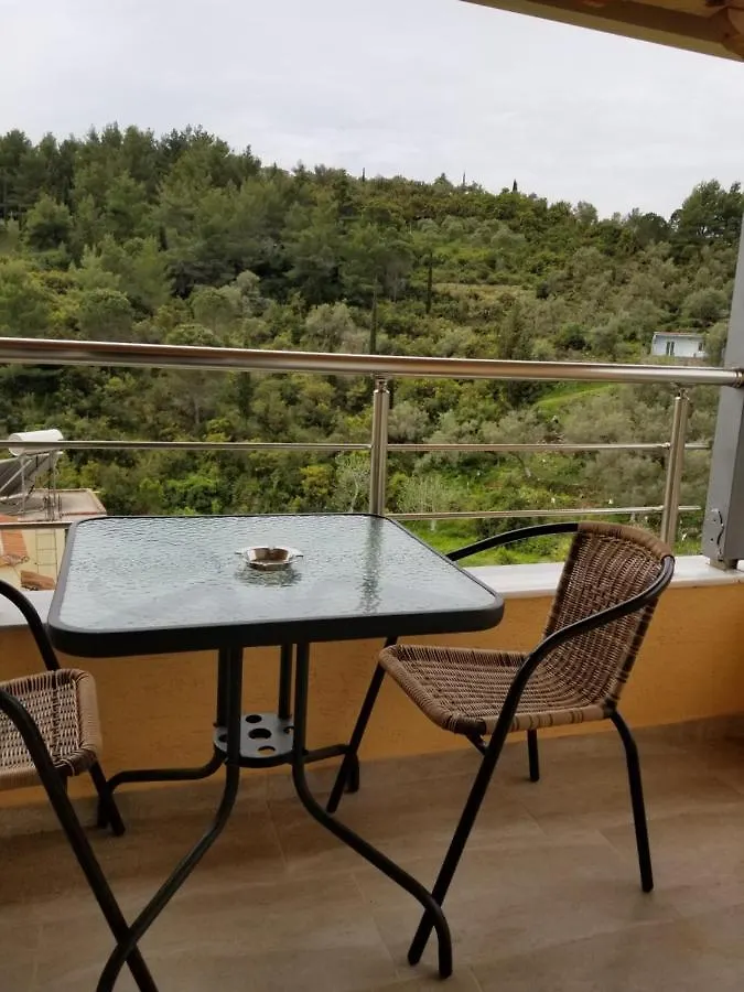 Villa Xani Himare Apartment