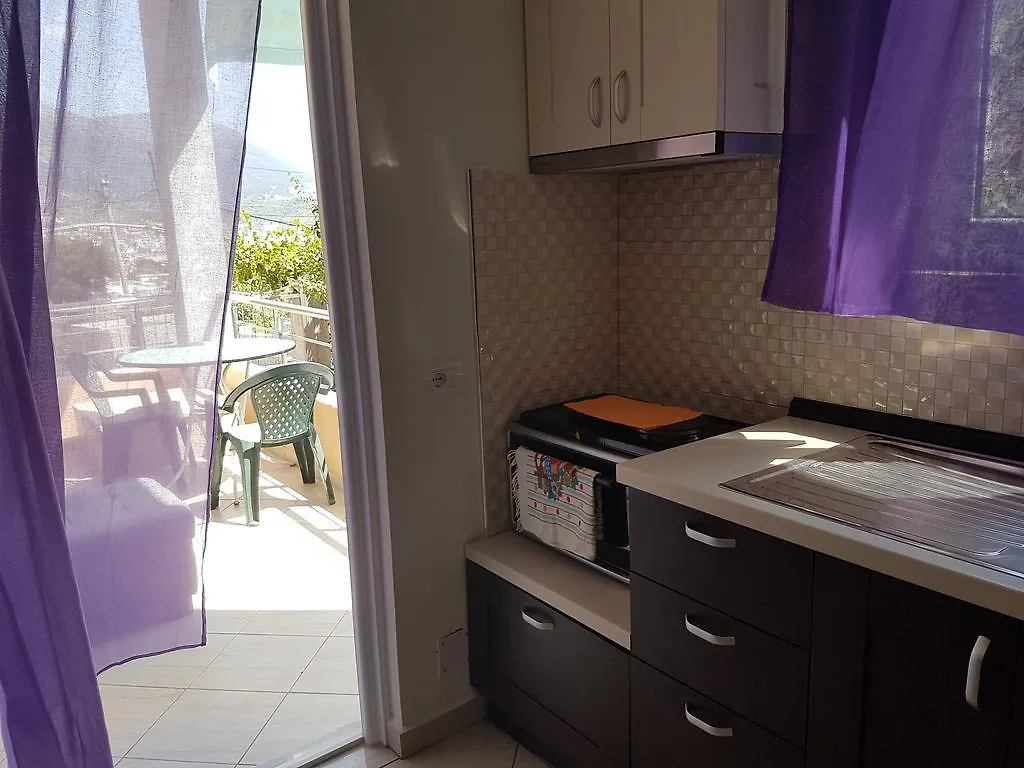 Apartment Villa Xani Himare