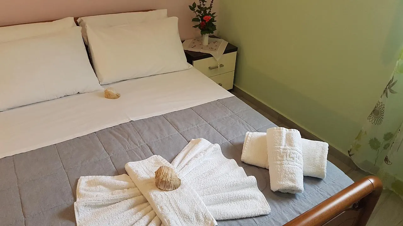 Villa Xani Himare Apartment
