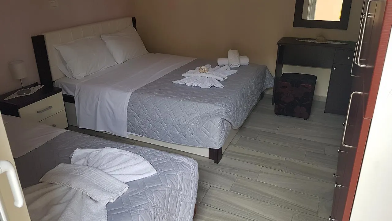 Villa Xani Himare 0*,  Albania