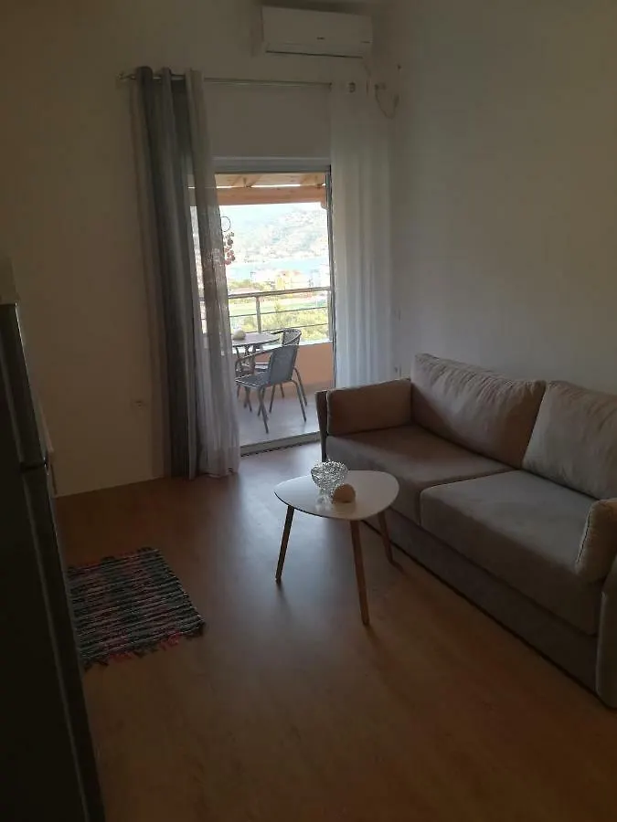 Villa Xani Himare 0*,
